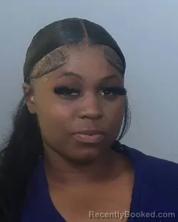 Mugshot of JAKIYAH NA'SHAUNTE JACKSON booked in Manatee County, Florida on March 28, 2026