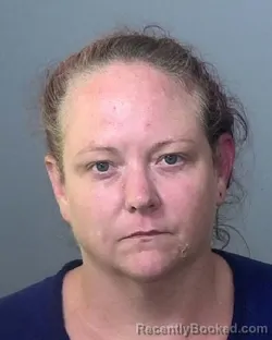 Mugshot of DARIEN MARIE MURPHY booked in Manatee County, Florida on May 10, 2026