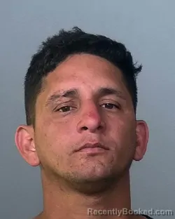 Mugshot of JAIRO MACIAS ZAMBRANO booked in Manatee County, Florida on May 18, 2026