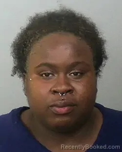 Mugshot of JER'MYA RE'NAE MURRAY booked in Manatee County, Florida on April 22, 2026