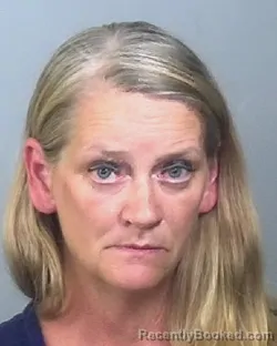 Mugshot of LORI LYNN MATHEWS booked in Manatee County, Florida on March 29, 2026