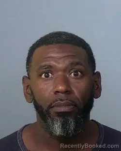 Mugshot of TARVIN LENARD MARTIN booked in Manatee County, Florida on May 3, 2026