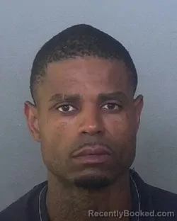 Mugshot of TEVIN RASHAD OGLEN booked in Manatee County, Florida on May 12, 2026