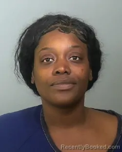 Mugshot of LASHARN MARIE QUINN booked in Manatee County, Florida on March 19, 2026