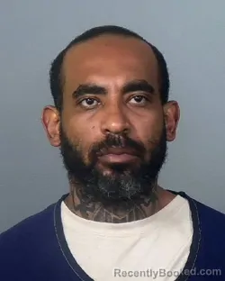 Mugshot of JUSTIN MOSES ROBINSON booked in Manatee County, Florida on March 30, 2026