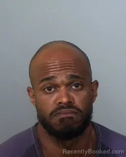 Mugshot of ROBERT TYRONE RUTLEDGE