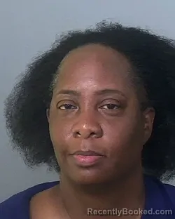 Mugshot of TERRIAL DISHAUN ROBINSON booked in Manatee County, Florida on May 10, 2026