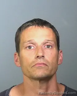 Mugshot of BENJAMIN EDWARD SUTHERLAND booked in Manatee County, Florida on March 27, 2026