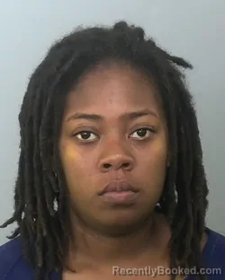 Mugshot of CHEYENNE DENISE RENAE SCOTT booked in Manatee County, Florida on May 4, 2026