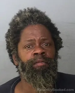 Mugshot of MARCUS MONDRELL SCOTT booked in Manatee County, Florida on May 21, 2026