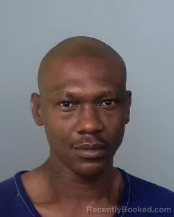 Mugshot of RONDRICO TAWYNE SMITH booked in Manatee County, Florida on March 17, 2026