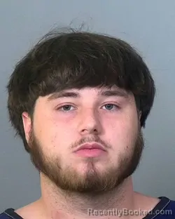 Mugshot of BLAKE HOWARD-MATTHEW VINGI booked in Manatee County, Florida on April 25, 2026