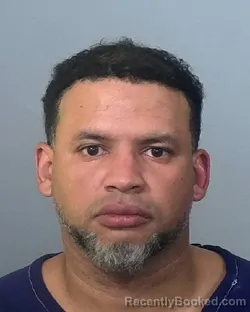 Mugshot of JUAN CARLOS VAZQUEZ
