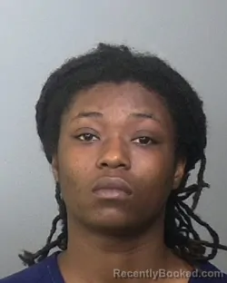 Mugshot of SHAGENIE CHANEL WASHINGTON booked in Manatee County, Florida on April 3, 2026