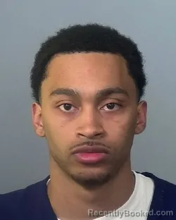 Mugshot of TARIQ JAMAL WAGGONER booked in Manatee County, Florida on March 27, 2026