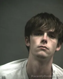 Mugshot of ETHAN MAURICE HUGHES