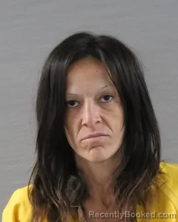 Mugshot of JENNIFER MARIE MONTELONGO