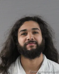 Mugshot of EZEQUIEL RAUL MARTINEZ