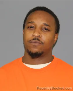 Mugshot of NAMOR TYRONE JR SMITH