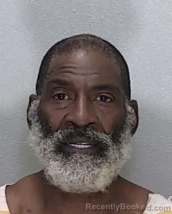 Mugshot of LARRY MELVIN MACON