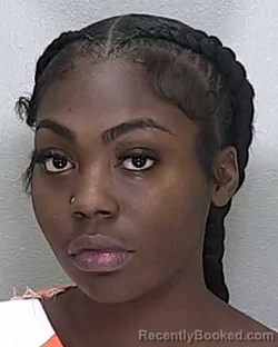 Mugshot of ALEXIS DANIELLE GRAHAM
