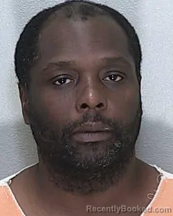 Mugshot of JULIAN JUNNINS RICHARDSON