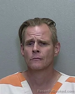 Mugshot of DAVID JOSEPH GONZALEZ