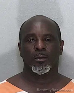 Mugshot of ERIC TENNILLE HART booked in Marion County, Florida on April 22, 2026
