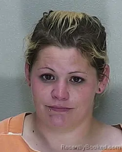 Mugshot of ALISHA LYNN SAUMIER booked in Marion County, Florida on April 27, 2026