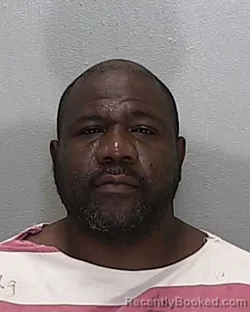 Mugshot of SHAUNE ST VAUGHN ANDRE ELLIOTT booked in Marion County, Florida on April 27, 2026