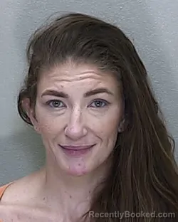 Mugshot of AMANDA JAMIE EVERETT booked in Marion County, Florida on July 22, 2026