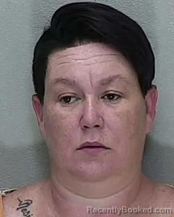 Mugshot of Elizabeth Fallon Lovett booked in Marion County, Florida on August 11, 2026
