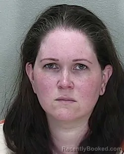 Mugshot of Elizabeth Marie King booked in Marion County, Florida on September 30, 2026