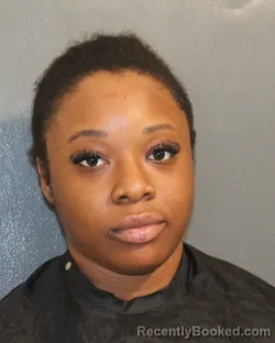 Mugshot of ALEA DEYNSE TRAYLOR