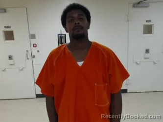 Mugshot of KARIAN DONELL ROSS booked in San Augustine County, Texas on April 10, 2026