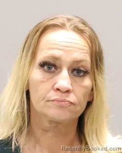 Mugshot of JENNIFER JOAN DUNCKLEY booked in Martin County, Florida on May 14, 2026