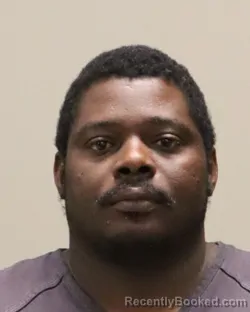 Mugshot of DONTAVIOUS RENNARD ADGER