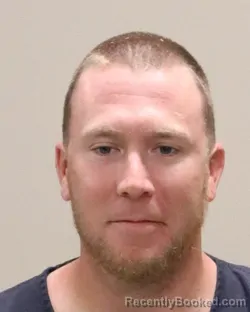 Mugshot of JONATHAN MATTHEW HALL