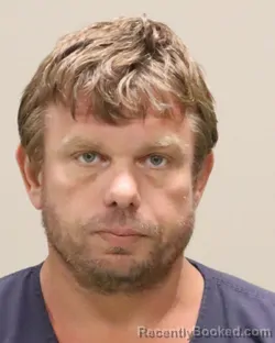 Mugshot of KEITH RYAN WALLIS