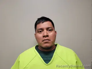 Mugshot of EDVIN MYNOR VELASQUEZ booked in Martin County, Florida on May 8, 2026