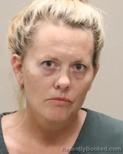 Mugshot of LISA MARIE VONAH booked in Martin County, Florida on April 3, 2026