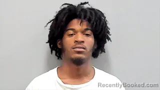 Mugshot of DESHAWN LATARIUS WRIGHT booked in Martin County, Florida on May 17, 2026