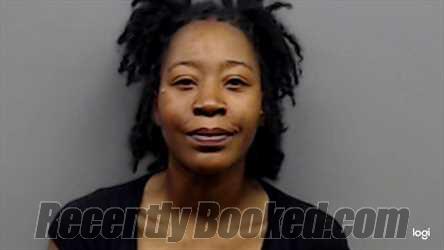 Mugshot of LOBBREA SHUNDE ACY