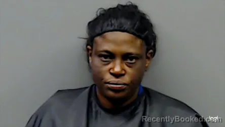 Mugshot of ARESHIA LUSHAWN MCNEIL booked in Smith County, Texas on March 13, 2026