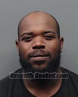 Mugshot of JARCOBBY DARRELL SIGLER