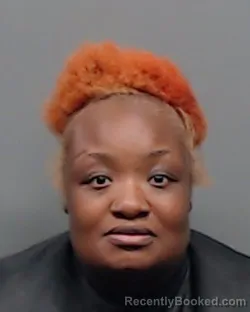 Mugshot of LACRESHUNDRA SHENELL CLARK booked in Smith County, Texas on June 5, 2026