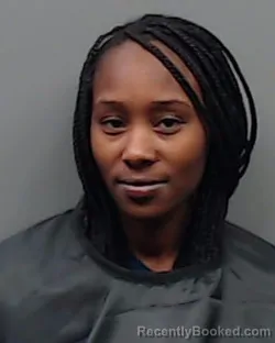 Mugshot of LAKERIA ALEXIS BREUNSHA HAMLETT booked in Smith County, Texas on March 12, 2026