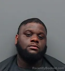 Mugshot of DEANDRE KEITH HUNT booked in Smith County, Texas on May 30, 2026