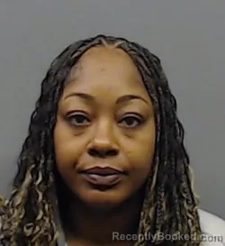 Mugshot of SHADARRIAN DENETTE MARSHALL