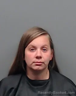Mugshot of JENNIFER MICHELLE FLOYD booked in Smith County, Texas on June 5, 2026